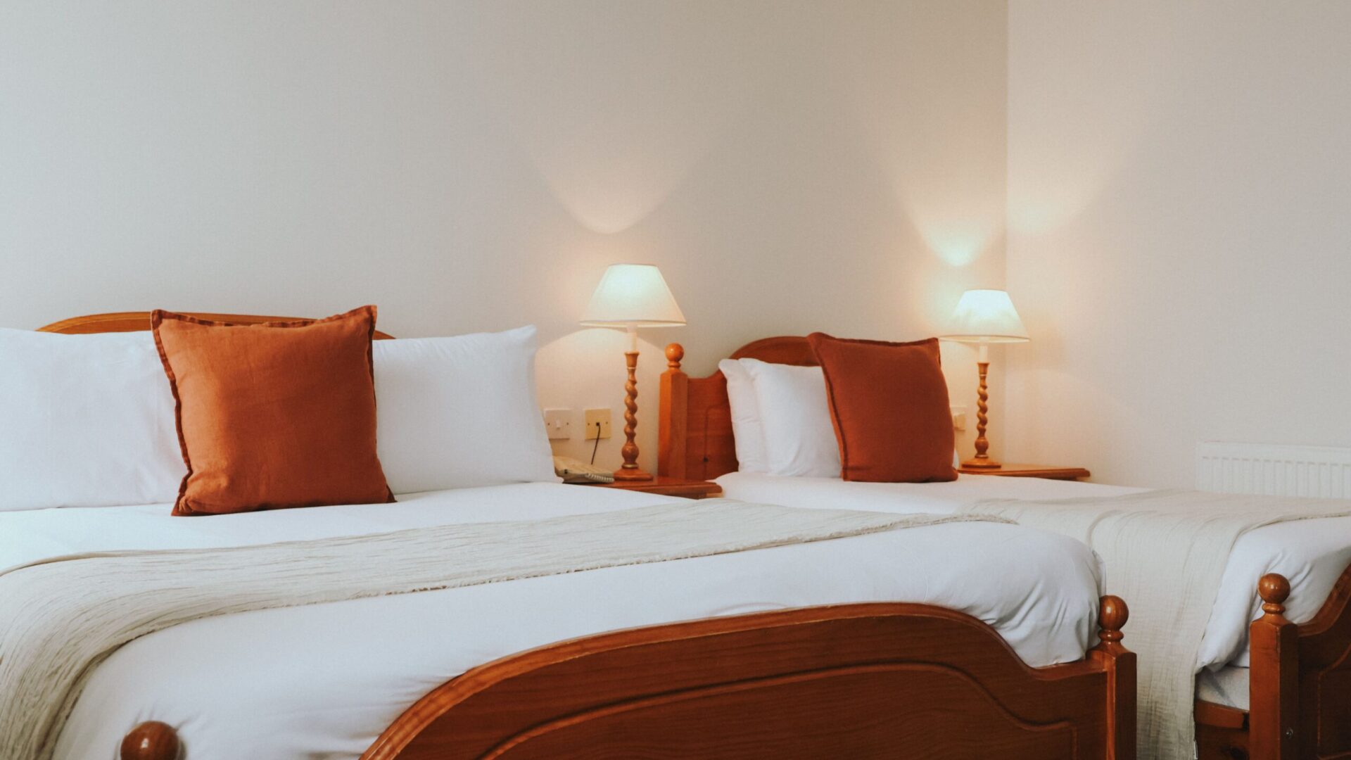 Signature room 2