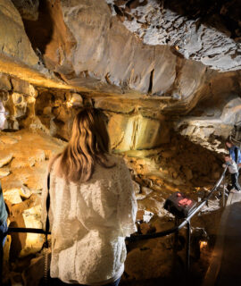 15 AillweeCave 175